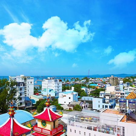 Quang Trung Phu Quoc Hotel Buitenkant foto